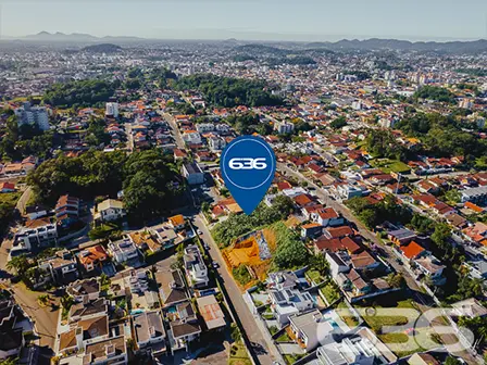 LOTE COM 830m² À VENDA, NO BAIRRO ANITA GARIBALDI,