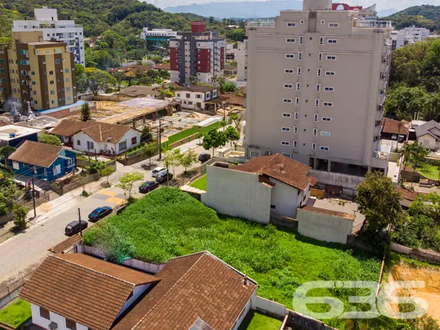 INVISTA NESTA AMPLA OPORTUNIDADE NO BAIRRO GLÓRIA!