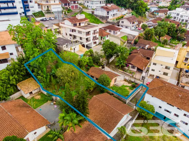 OPORTUNIDADE: TERRENO RESIDENCIAL/COMERCIAL NO BAI
