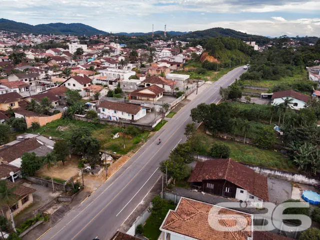 ÓTIMO TERRENO À VENDA NO BAIRRO BOEHMERWALD, EM JO