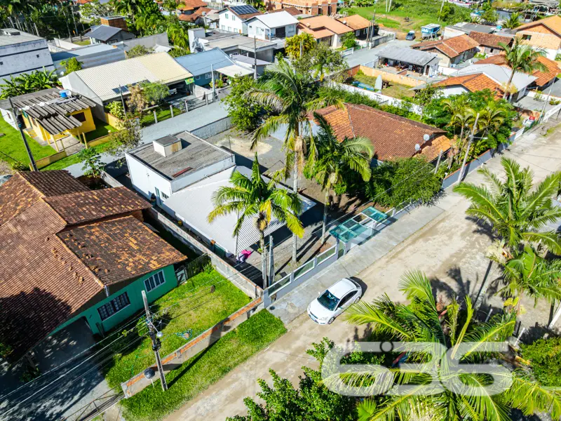Conforto, amplitude e localização estratégica a po