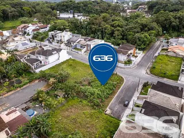 VENDE-SE TERRENO, NO BAIRRO FLORESTA, EM JOINVILLE