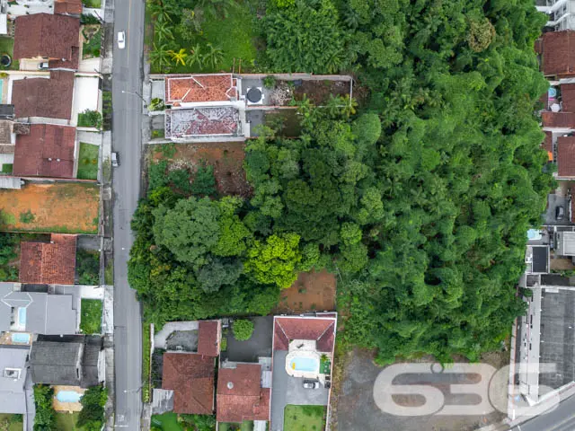 VENDE-SE TERRENO, NO BAIRRO FLORESTA, EM JOINVILLE