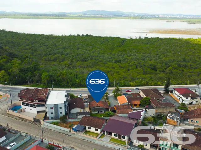 Terreno com topografia plana e regular, o que faci