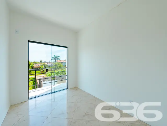 Sobrado com 1 suíte + 2 dormitórios no bairro Cost