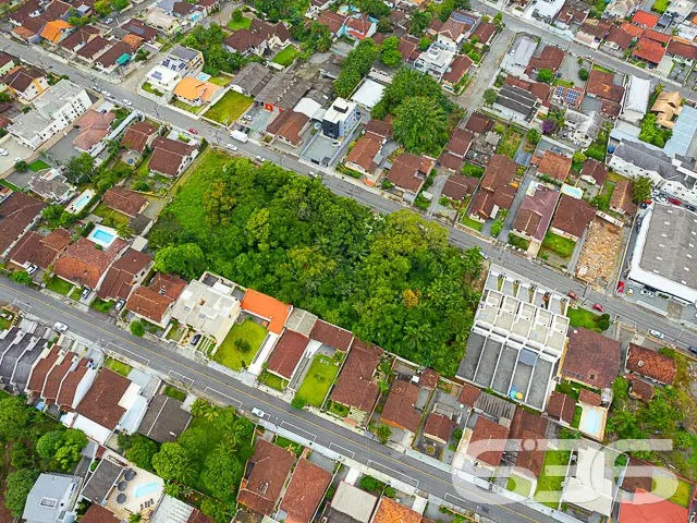OPORTUNIDADE DE TERRENO NO BAIRRO BOM RETIRO
Este