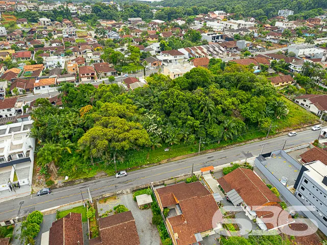OPORTUNIDADE DE TERRENO NO BAIRRO BOM RETIRO
Este