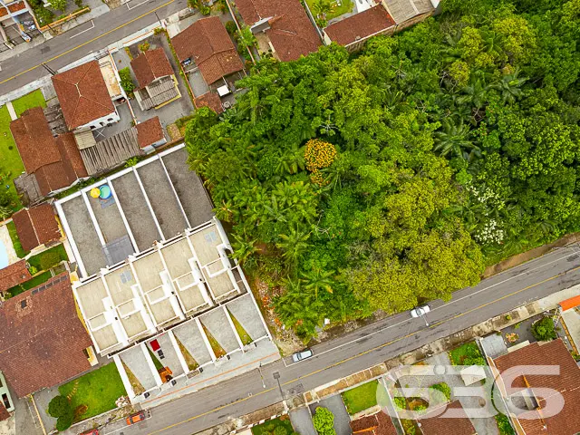 OPORTUNIDADE DE TERRENO NO BAIRRO BOM RETIRO
Este