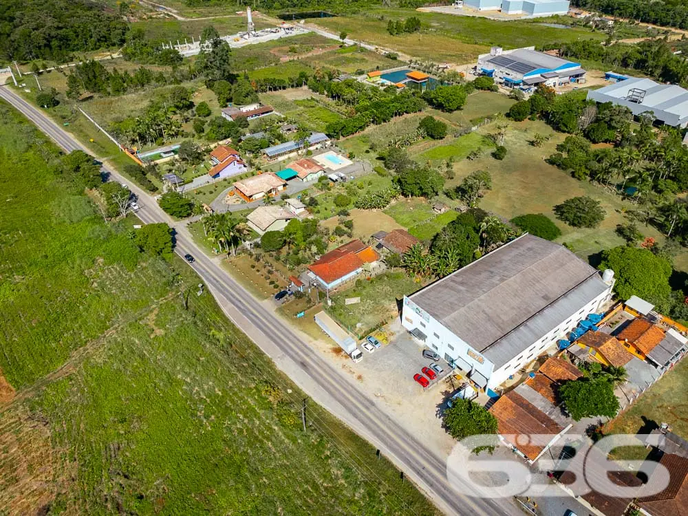 OPORTUNIDADE DE TERRENO INDUSTRIAL À VENDA EM ARAQ