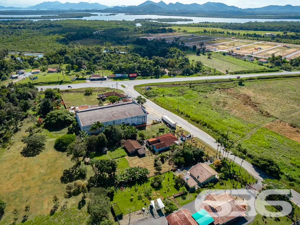 OPORTUNIDADE DE TERRENO INDUSTRIAL À VENDA EM ARAQ