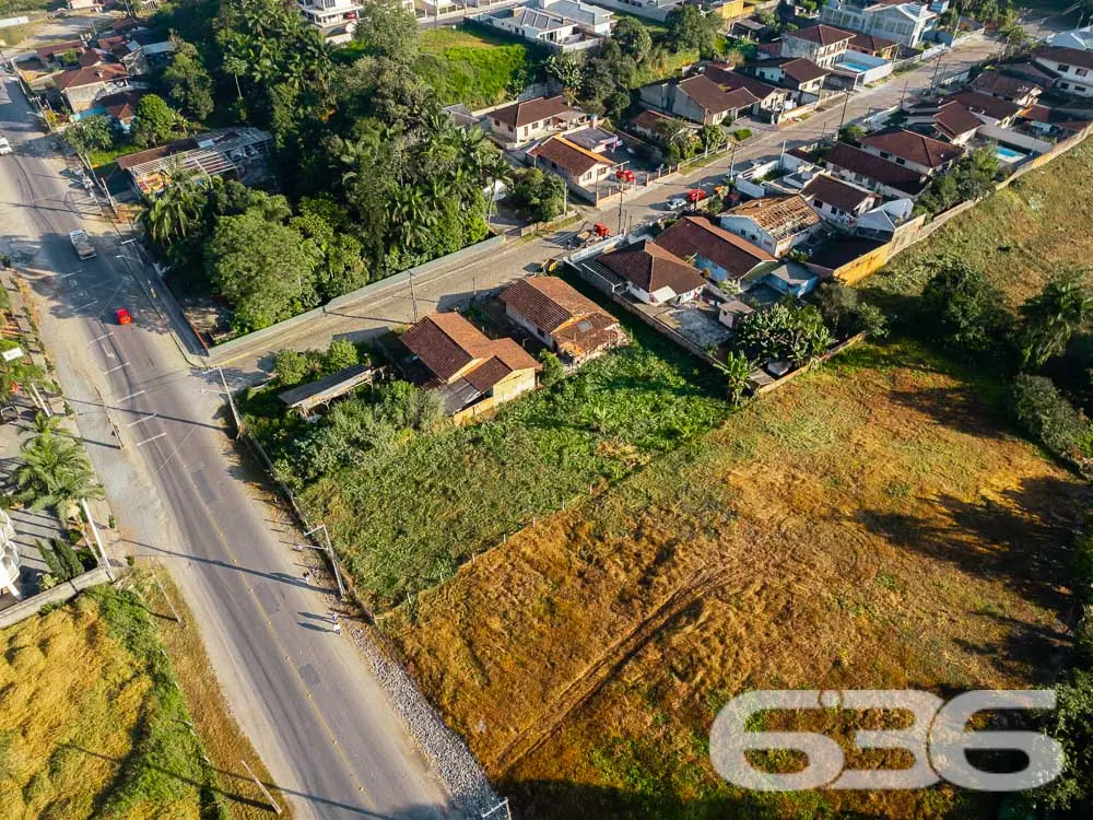 AMPLO TERRENO À VENDA NO BAIRRO NOVA BRASÍLIA

Ate
