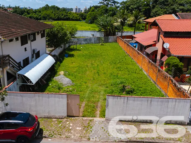 OPORTUNIDADE ÚNICA NO BAIRRO BUCAREIN – TERRENO PL