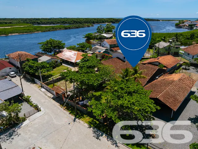 VENDE-SE RESIDÊNCIA COM SUÍTE + 2 DORMITÓRIOS NO C
