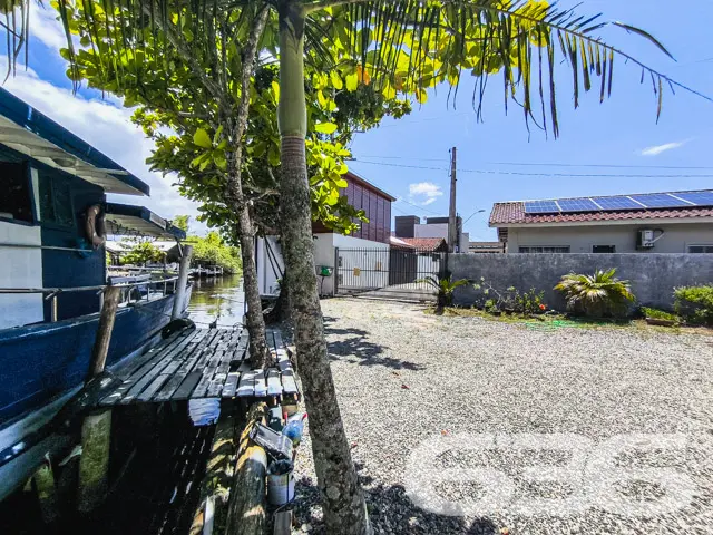 Descubra o encanto da vida em Balneário Barra do S