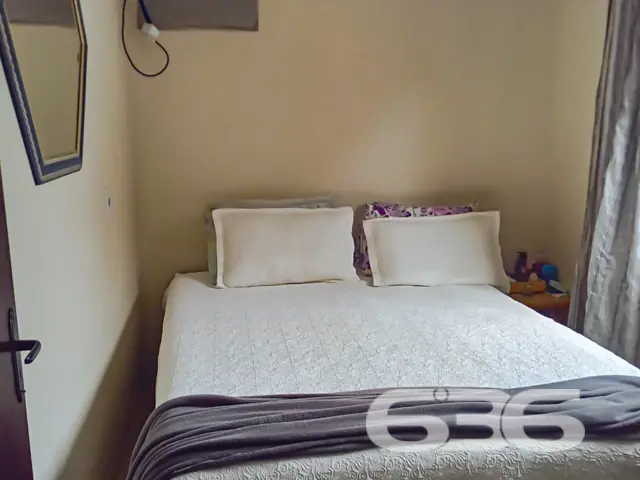 SOBRADO MOBILIADO À VENDA NO CENTRO DE BALNEÁRIO B