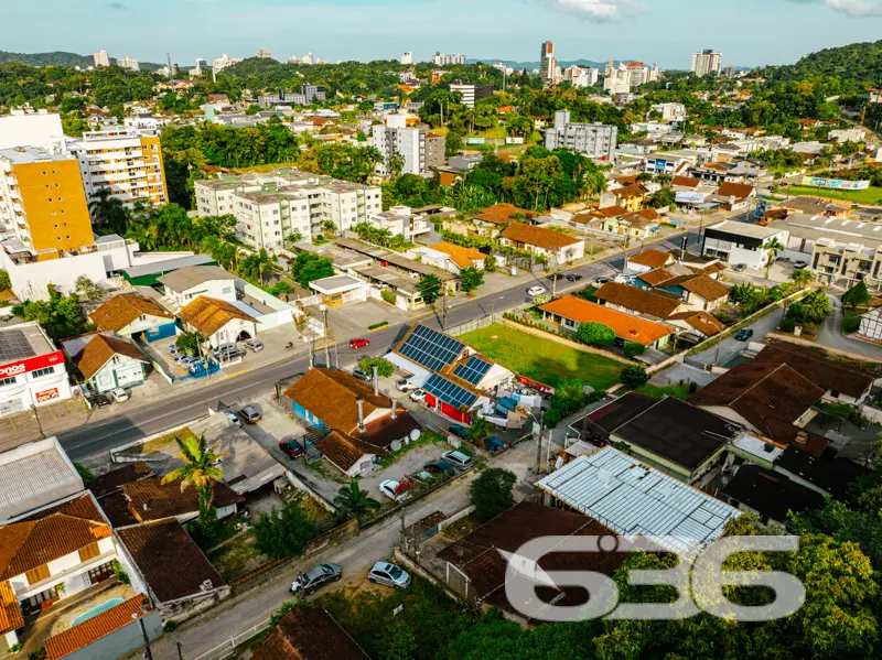 Terreno com 1.460m² à venda no bairro Glória em Jo
