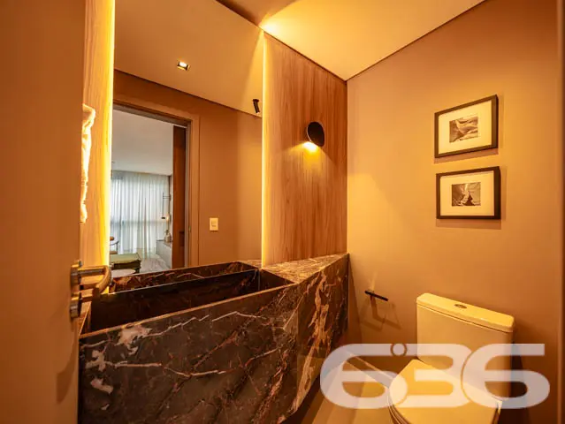 SEU NOVO LAR! APARTAMENTO DE ALTO PADRÃO COM 3 SUÍ