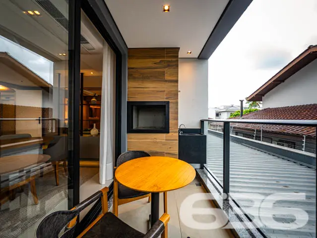 SEU NOVO LAR! APARTAMENTO DE ALTO PADRÃO COM 3 SUÍ