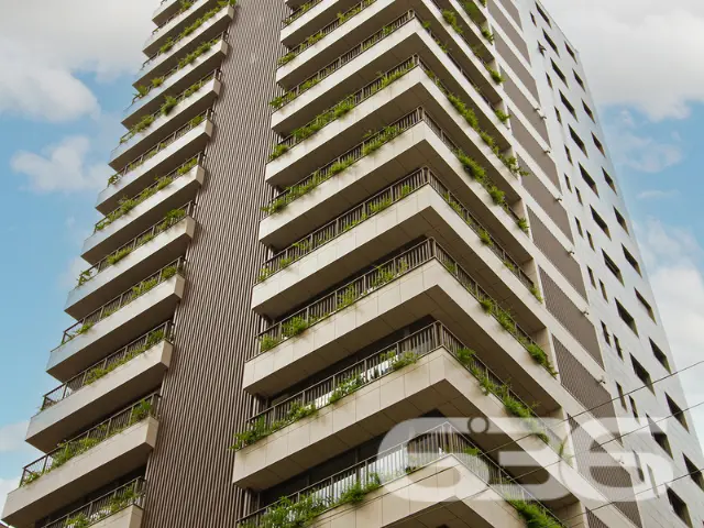 APARTAMENTO DE ALTO PADRÃO COM 3 SUÍTES NO CENTRO