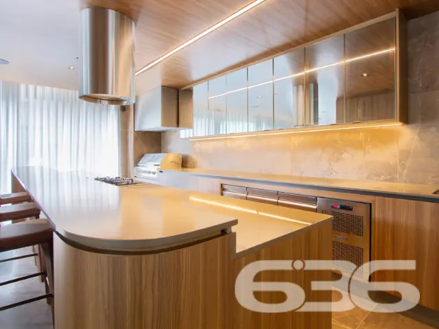 APARTAMENTO DE ALTO PADRÃO COM 3 SUÍTES NO CENTRO