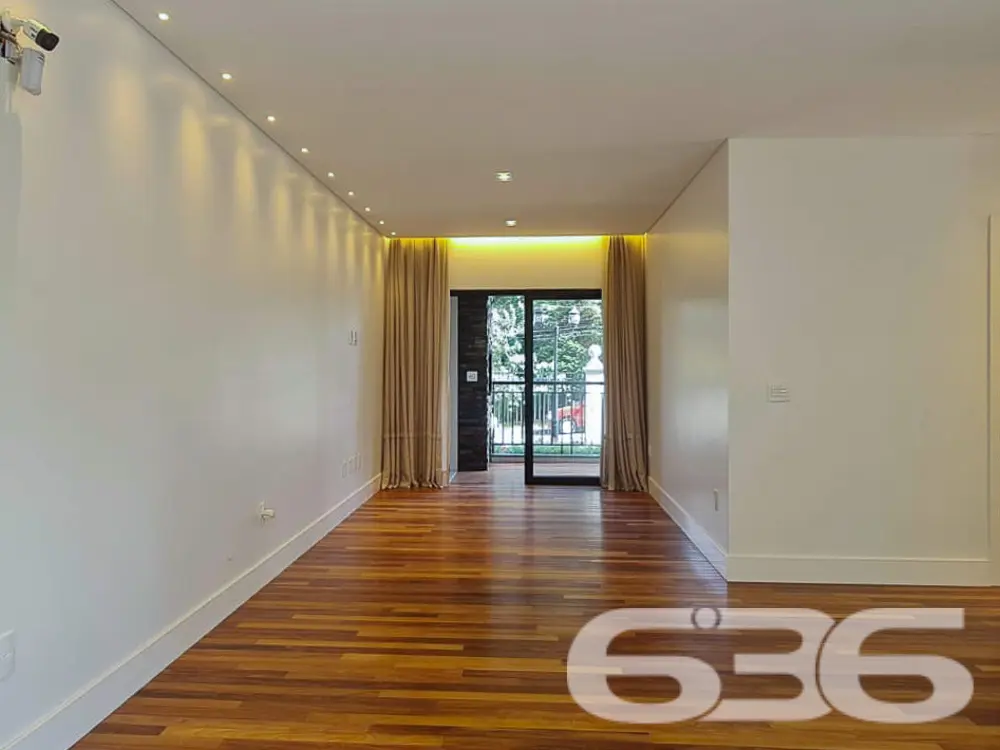 Apartamento à Venda - Campo Alegre, SC
Descubra o