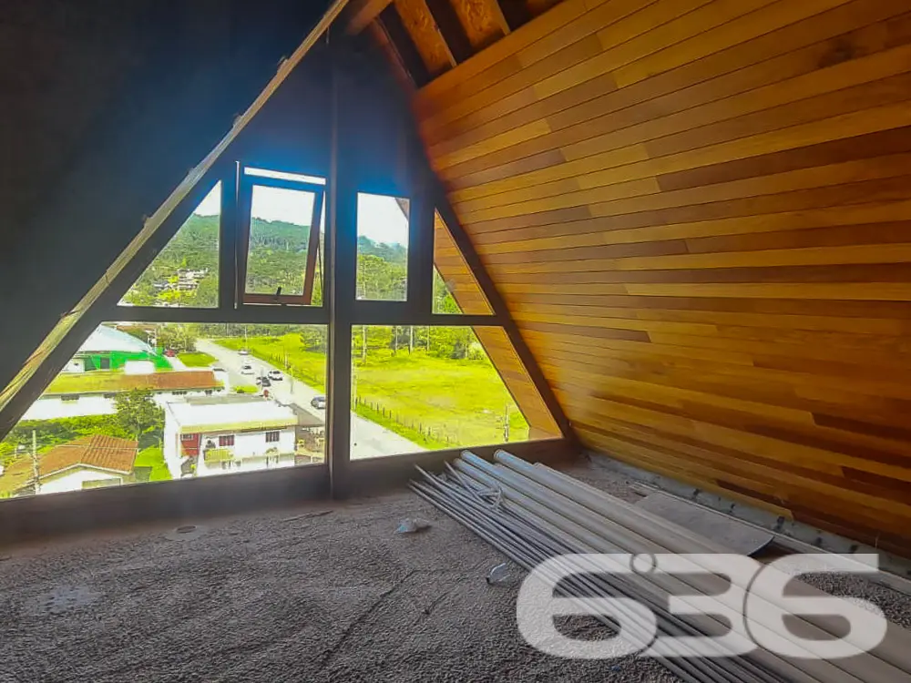 Apartamento à Venda - Campo Alegre, SC
Descubra o